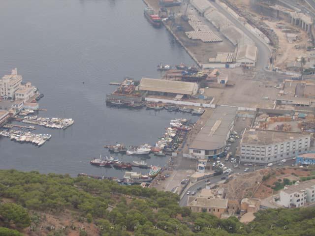 VOYAGE ORAN SEPTEMBRE 2006 113 13 sept. 06 - matin -  PORT D ORAN DEPUIS SANTA CRUZ.JPG
